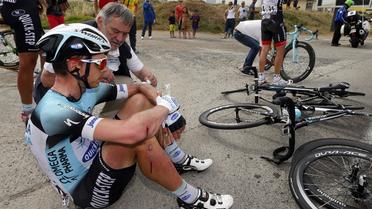 L'Allemand Tony Martin après une chute lors de la 1ère étape du Tour de France, le 29 juin 2013 entre Porto-Vecchio et Bastia [Joël Saget / AFP/Archives]