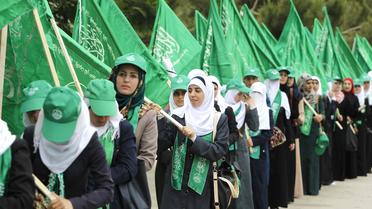 Des Palestiniennes pro-Hamas à l'université de Birzeit dans la banlieue de Ramallah le 6 mai 2014 [Abbas Momani / AFP]