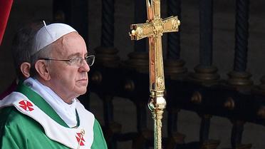 Le pape François conduit une messe place Saint-Pierre, le 29 septembre 2013 à Rome [Vincenzo Pinto / AFP]