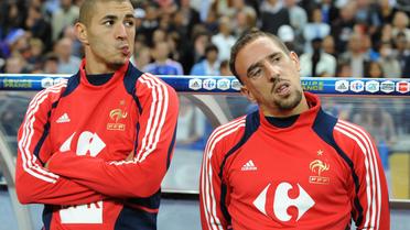 Karim Benzema (g) et Franck Ribéry (d) au Stade de France à Saint-Denis le 5 septembre 2009 [Bertrand Guay / AFP/Archives]