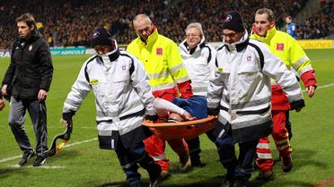 L'attaquant colombien Radamel Falcao s'est blessé au genou lors du match de Coupe de France entre Monaco et Chasselay, le 22 janvier 2014 au stade de Gerland à Lyon [ / AFP]