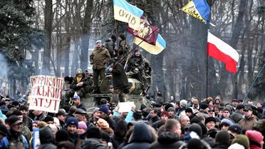 Manifestation devant le Parlement ukrainien, le 27 février 2014 à Kiev [Louisa Gouliamaki / AFP]
