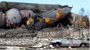 Vue dans Lac-Mégantic, dans le sud du Québec, après l'explosion d'un train transportant du pétrole le 8 juillet 2013 [ / Sûreté du Québec/AFP/Archives]