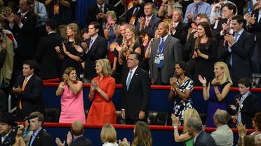 Mitt Romney a gagné mardi à la convention républicaine de Tampa (Floride) son passeport pour la présidentielle de novembre, assorti d'une vibrante déclaration d'amour de son épouse, dans un discours taillé pour séduire les femmes et "humaniser" le champion républicain.[AFP]