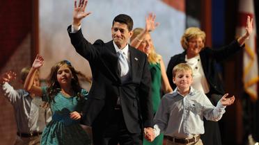 Le colistier de Mitt Romney, Paul Ryan, un conservateur quadragénaire, a galvanisé la convention républicaine mercredi soir à Tampa (Floride, sud-est) assurant que l'Amérique avait besoin de "changer de cap" et lançant de virulentes diatribes contre Barack Obama.[AFP]
