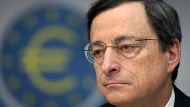 Le président de la Banque centrale européenne Mario Draghi pendant une conférence de presse à Francfort, le 6 décembre 2012 [Daniel Roland / AFP]
