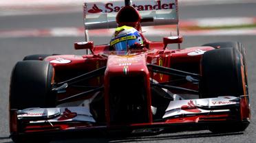 Le pilote brésilien Felipe Massa au volant de sa Ferrari lors de la 3e séance d'essais libres du GP d'Espagne sur le circuit de Montmelo, près de Barcelone le 11 mai 2013 [Lluis Gene / AFP]