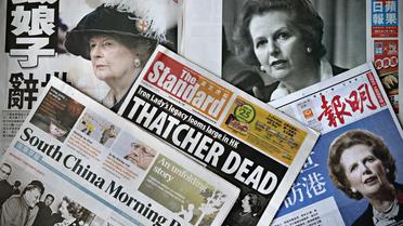 Les Unes de journaux de Hong Kong consacrées à la mort de Thatcher, le 9 avril 2013 [Philippe Lopez / AFP]