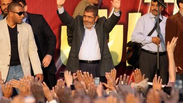 Le président Morsi s'adresse à ses partisans, le 23 novembre 2012 au Caire [ / AFP]