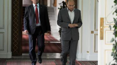 Le président tunisien Moncef Marzouki arrive à ses bureaux, le 19 février 2013 à Tunis [Fethi Belaid / AFP]