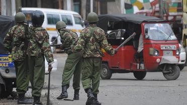 Au moins 32 personnes ont été tuées dans l'attaque lundi, par 300 membres d'une communauté rivale, d'un village du district rural de Tana River, dans le sud-est du Kenya, théâtre en août d'un des pires massacres ethniques de ces dernières années au Kenya, a annoncé un membre la Croix-Rouge. [AFP]