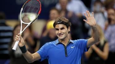 Le Suisse Roger Federer à l'issue de son quart de finale remporté face au Français Benoît Paire, le 26 octobre 2012 à à Bâle. [Fabrice Coffrini / AFP]
