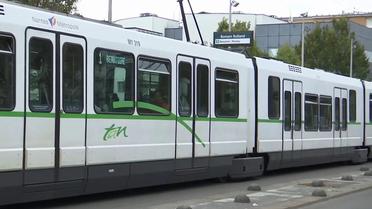 Nantes : un tramway pris pour cible