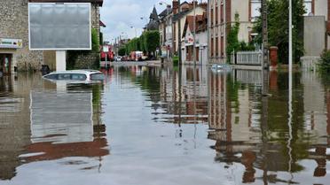 Rues inondées à Montargis, dans le Loiret, le 1er juin 2016 [GUILLAUME SOUVANT / AFP/Archives]