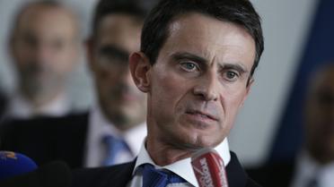 Manuel Valls au siège d'Air France le 6 octobre 2015 à Roissy-en-France [KENZO TRIBOUILLARD / AFP]