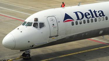 La compagnie aérienne américaine Delta a annoncé mardi suspendre ses vols vers Israël en raison des tensions dans la région [Karen Bleier / AFP/Archives]