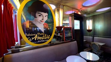 Le Café des deux moulins, le 7 août 2013, où ont été tournées certaines scènes du film Amélie Poulain en 2000 [Eric Feferberg / AFP/Archives]