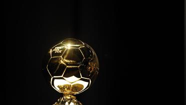 Qui succédera à Cristiano Ronaldo et décrochera le Ballon d'Or 2015 ?