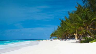 Objectif pour la Barbade, relancer le tourisme, un secteur qui représente 12 % de son PIB, et même 40 % en prenant en compte les retombées indirectes. 
