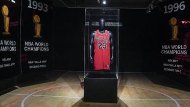 Le maillot de Michael Jordan a été vendu plus de dix millions d’euros.