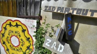 Un panneau "zad partout", le 9 septembre 2016 à la zad de Notre-Dame-des-Landes [LOIC VENANCE / AFP]