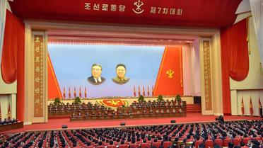 Une photographie fournie par l'agence officielle nord-coréenne KCNA le 7 mai 2016, montre le premier congrès du parti unique en 40 ans, à Pyongyang [STR / KCNA VIA KNS/AFP]