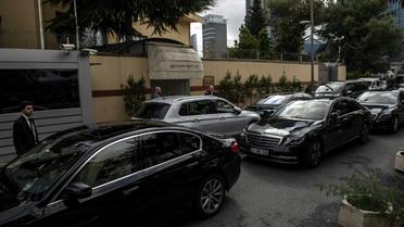 La délégation saoudienne arrive au consulat d'Arabie Saoudite d'Istanbul, le 12 octobre 2018 [Yasin AKGUL / AFP]