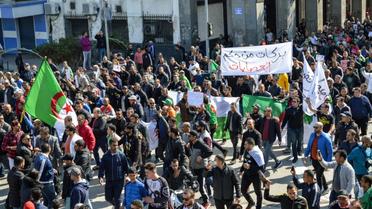 Manifestation contre un 5e mandat du président Bouteflika, le 1er mars 2019 à Annaba, en Algérie [- / AFP]