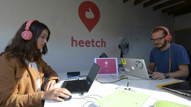 Des employés de Heetch au siège de l'entreprise à Paris, le 10 septembre 2015 [BERTRAND GUAY / AFP]