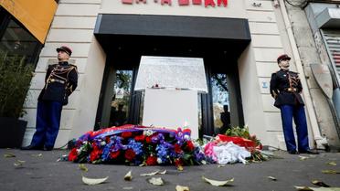 Cérémonie en hommage aux victimes des attentats du 13 novembre 2015, devant la Bataclan à Paris, le 13 novembre 2018 [BENOIT TESSIER / POOL/AFP/Archives]