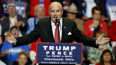 L'ex-maire de New York Rudy Giuliani, fidèle soutien de Donald Trump, le 13 octobre 2016 lors d'un meeting de campagne dans l'Ohio [David Kohl / AFP/Archives]