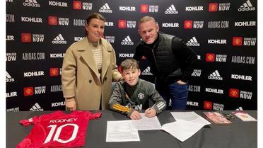 Kai Rooney portera le numéro 10, comme celui de son père à l’époque où il jouait à Manchester United.