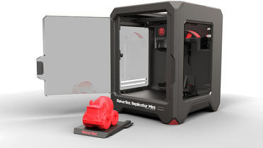 Les imprimantes 3D restent encore à des prix relativement élevés mais leur prise en main se veut plus simple.