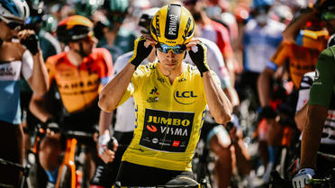 Primoz Roglic a endossé le maillot jaune à l’issue de la 9e étape.