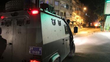 Photo publiée par l'agence turque Ihlas News le 10 septembre 2013 montrant un véhicule de police à  Hatay, dans le sud de la Turquie [ / IHA/AFP/Archives]