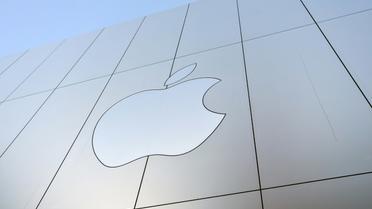 Apple est devenue jeudi la première entreprise privée à valoir plus de 1.000 milliards de dollars en Bourse [Josh Edelson / AFP/Archives]