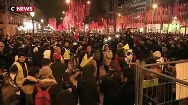 Les "gilets jaunes" sur les Champs-Elysées