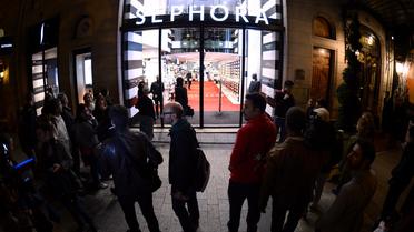 L'entrée du magasin Sephora le 9 octobre 2013 dans la soirée sur les Champs-Elysees à Paris  [Lionel Bonaventure / AFP/Archives]