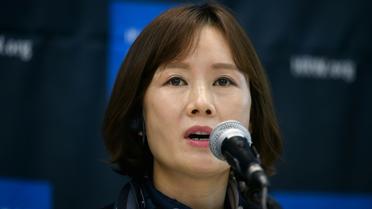 La directrice de l'Union des femmes de la nouvelle Corée Lee So Yeon en conférence de presse avec l'ONG Human Rights Watch à Séoul en Corée du Sud, le 1er novembre 2018 [Ed JONES / AFP]