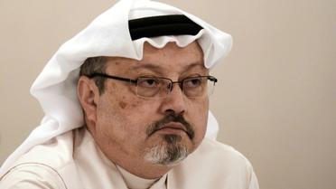 Le journaliste Jamal Khashoggi lors d'une conférence de presse à Manama, le 15 décembre 2014 [MOHAMMED AL-SHAIKH / AFP/Archives]