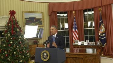 Le président américain Barack Obama s'adresse à la Nation depuis le bureau ovale de la Maison blanche à Washington le 6 décembre 2015 [SAUL LOEB / POOL/AFP]