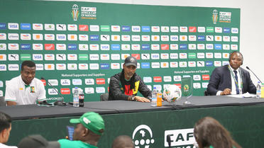 Une altercation a éclaté lors de la conférence de presse avant le match entre le Sénégal et la Guinée.