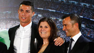 Cristiano Ronaldo avait déjà offert des voitures à sa mère par le passé.