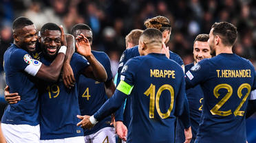 L'équipe de France terminera l'année en tête du classement Fifa en cas de victoire en Grèce.