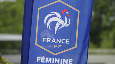 La Fédération française de football compte plus de 200 000 licenciées.