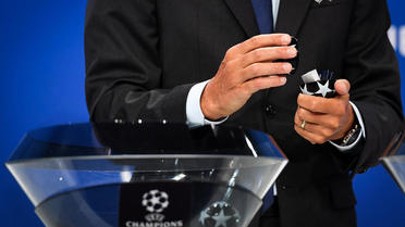 L’UEFA va procéder à un nouveau tirage au sort.