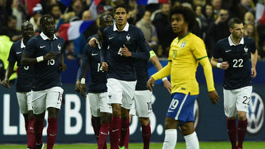 Raphaël Varane est le symbole d'une défense française en plein doute.