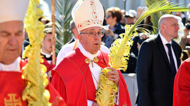 Le pape François a rendu hommage aux victimes coptes lors de la messe des Rameaux.
