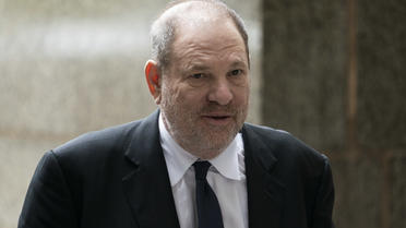 La transaction n'exempte pas Harvey Weinstein des poursuites pénales qui le visent.