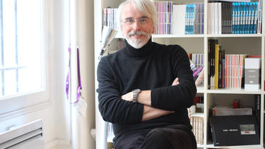 Philippe Delerm, auteur de "Elle marchait sur un fil"
